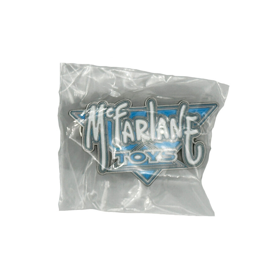 pin con el logotipo retro de mcfarlane toys exclusivo del club