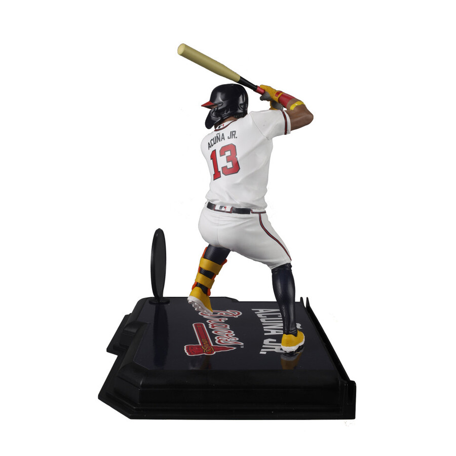 paquete mlb de ronald acuña jr. atlanta braves 2 figuras chase de 7 regular y platino mcfarlanes sportspicks