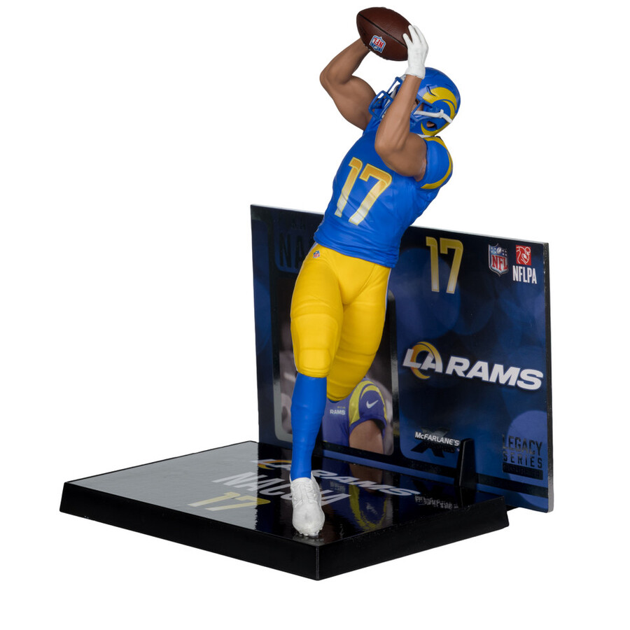 figura de 18 cm de puka nacua los angeles rams nfl - mcfarlanes sportspicks