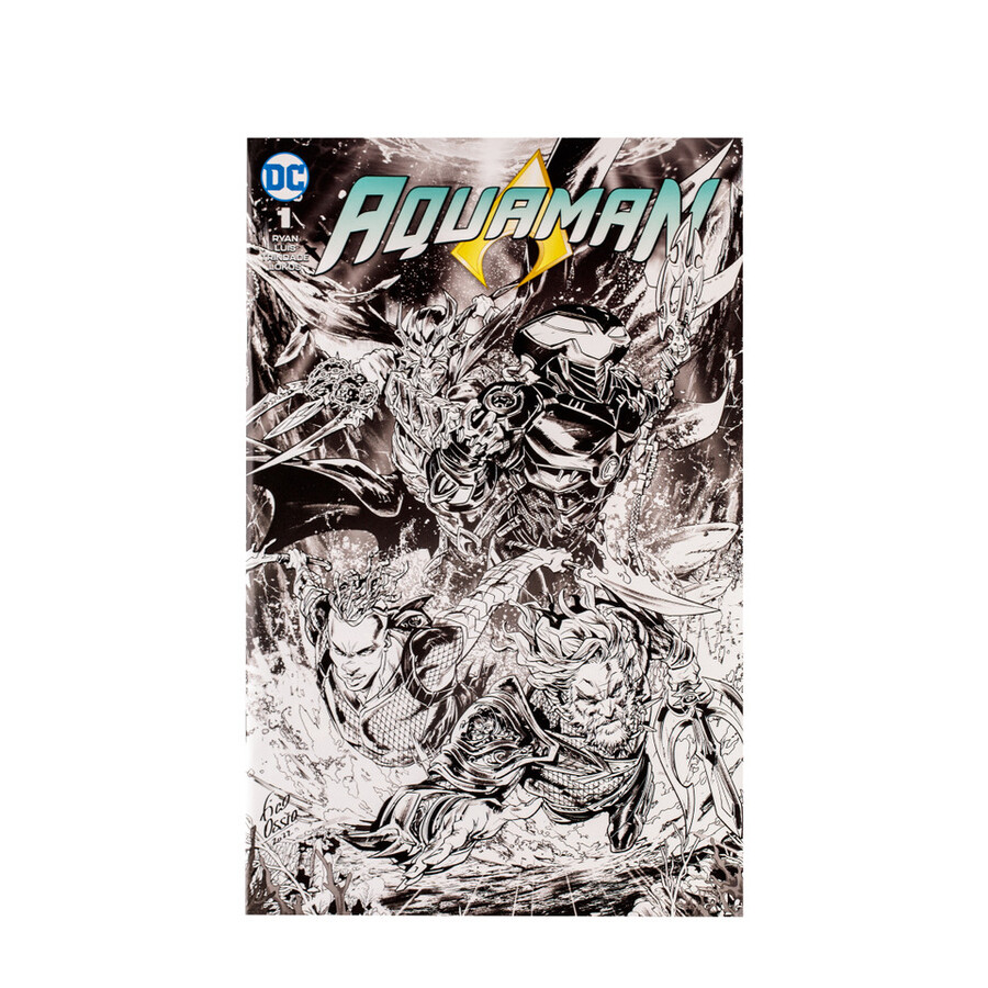 figura de 7 de black manta line art perforadoras de páginas con etiqueta dorada y cómic de batman