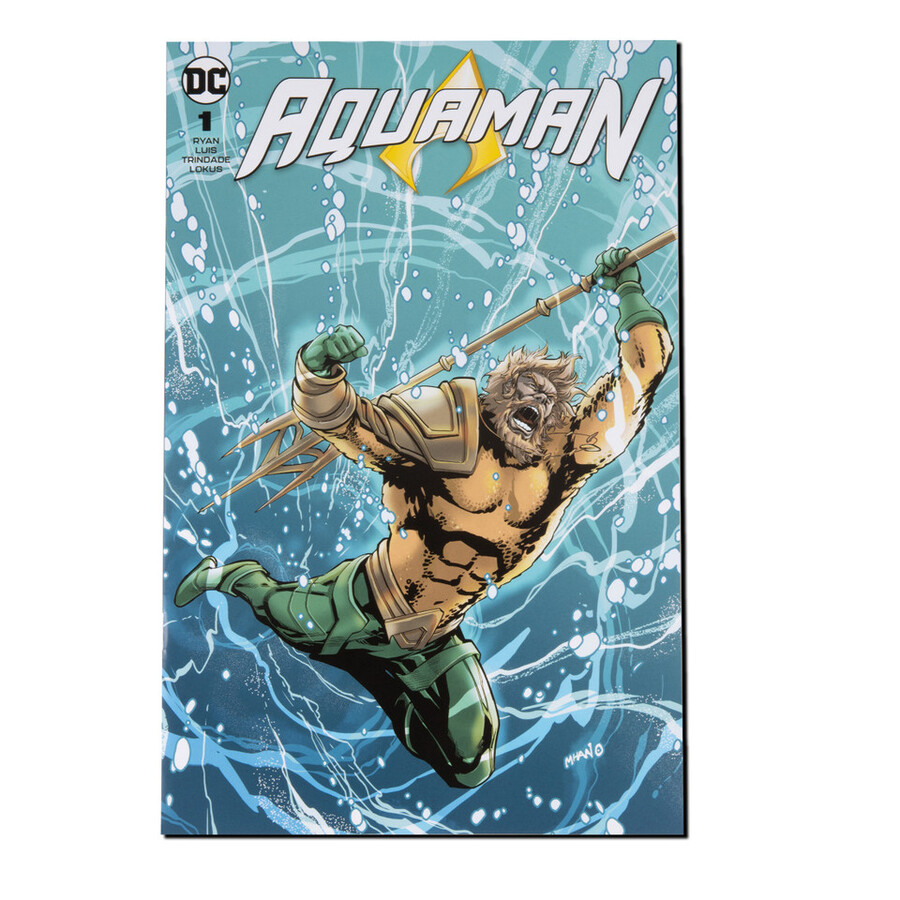 figura de aquaman con cómic dc page punchers de 7