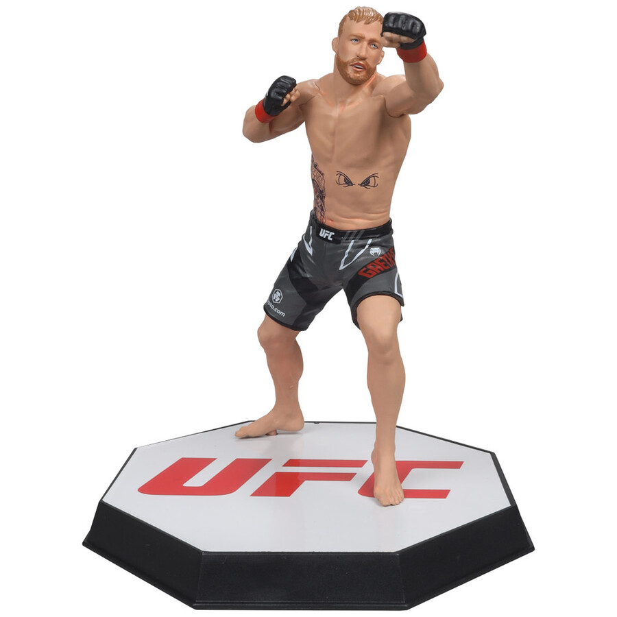 paquete de dos figuras chase de 7 de justin gaethje ufc regular y platino. mcfarlanes sportspicks