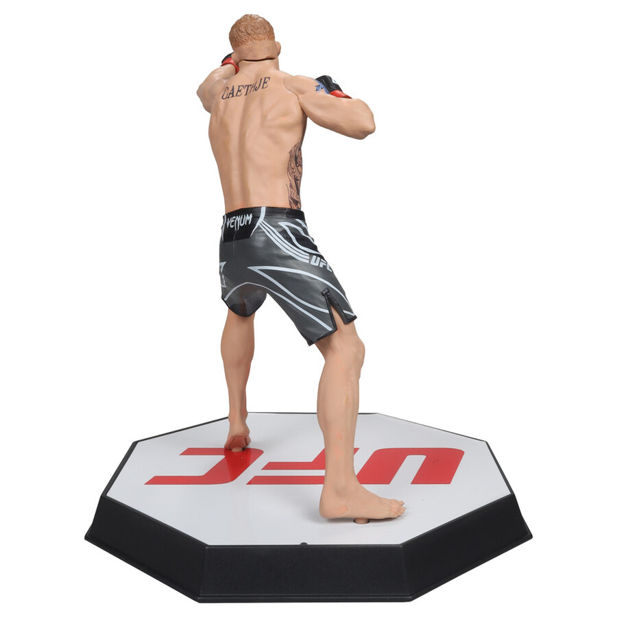 paquete de dos figuras chase de 7 de justin gaethje ufc regular y platino. mcfarlanes sportspicks