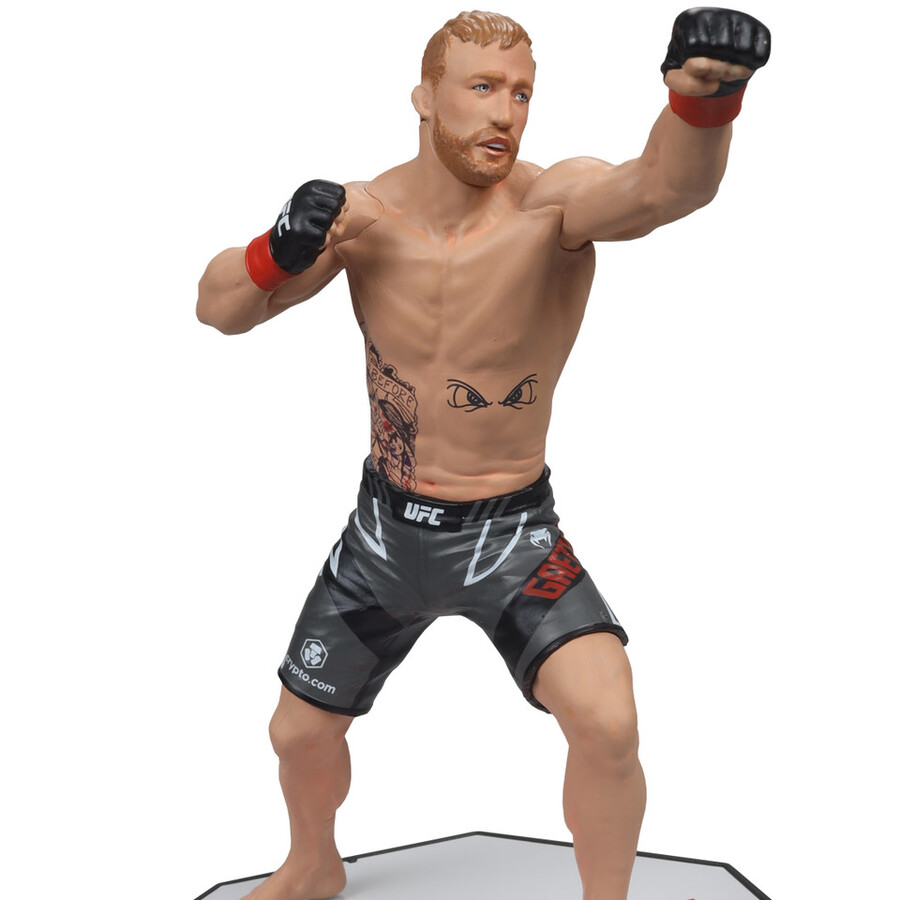 paquete de dos figuras chase de 7 de justin gaethje ufc regular y platino. mcfarlanes sportspicks